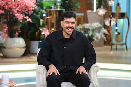 برنامج معكم مني الشاذلي 2025 – حلقة احمد رمزي